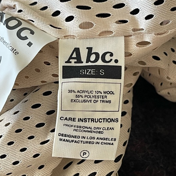 ABC Advisory Board Crystals Wool Blend Pea Coat Size Small - Picture 5 of 7